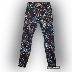 Avía Active Leggings